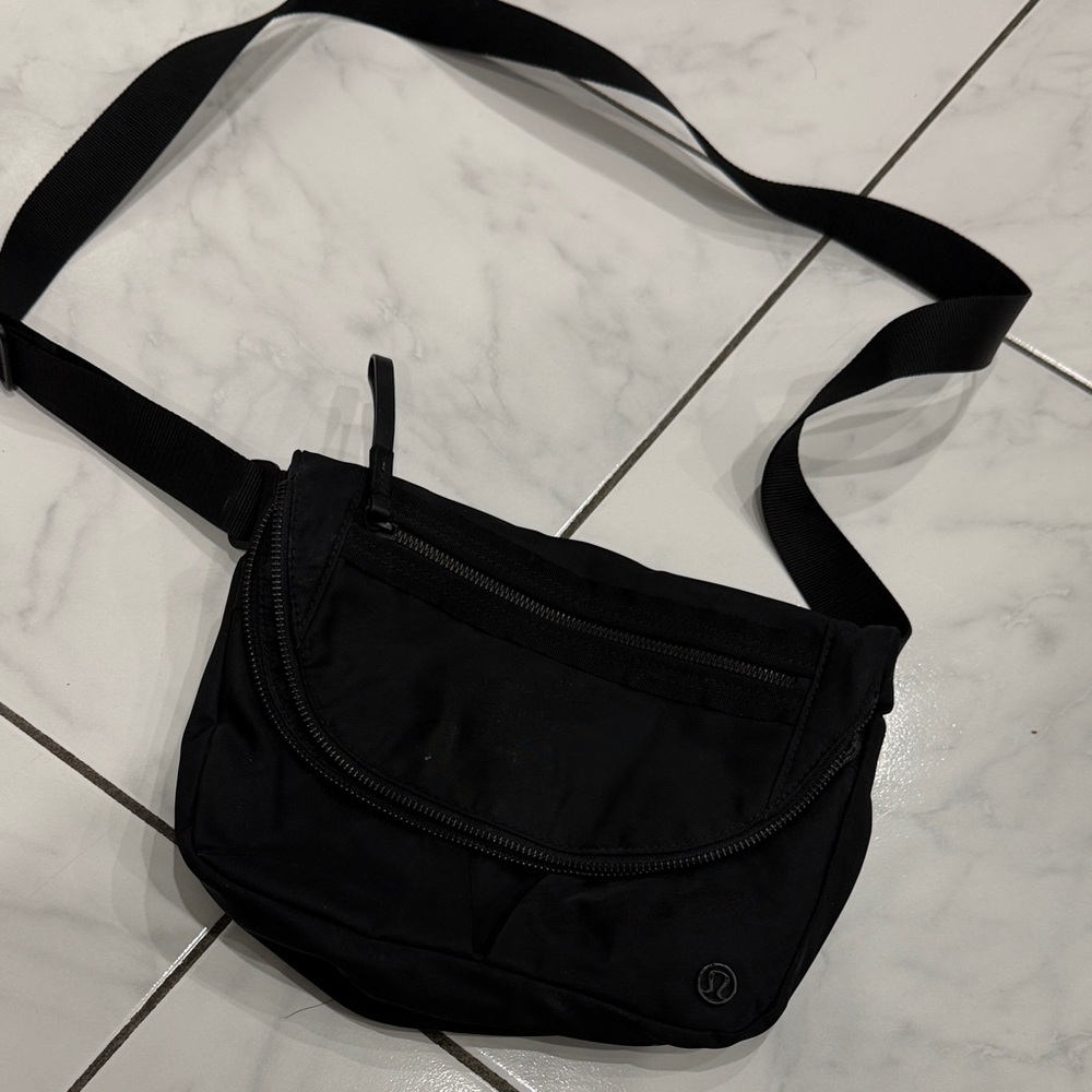Lululemon Athletica Black crossbody